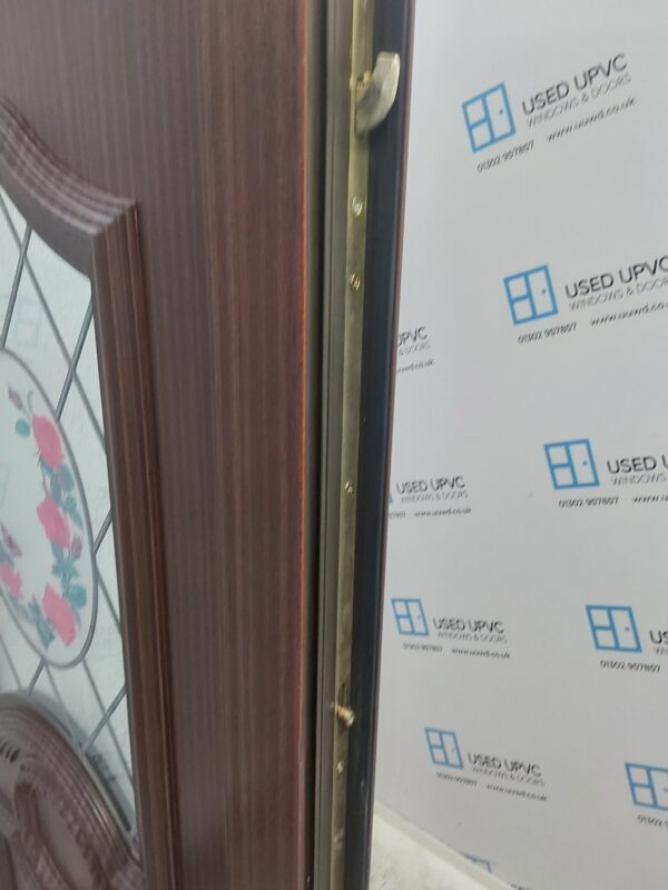 Used Woodgrain Upvc Front Door 950mm x 2060mm 0604 - Image 6
