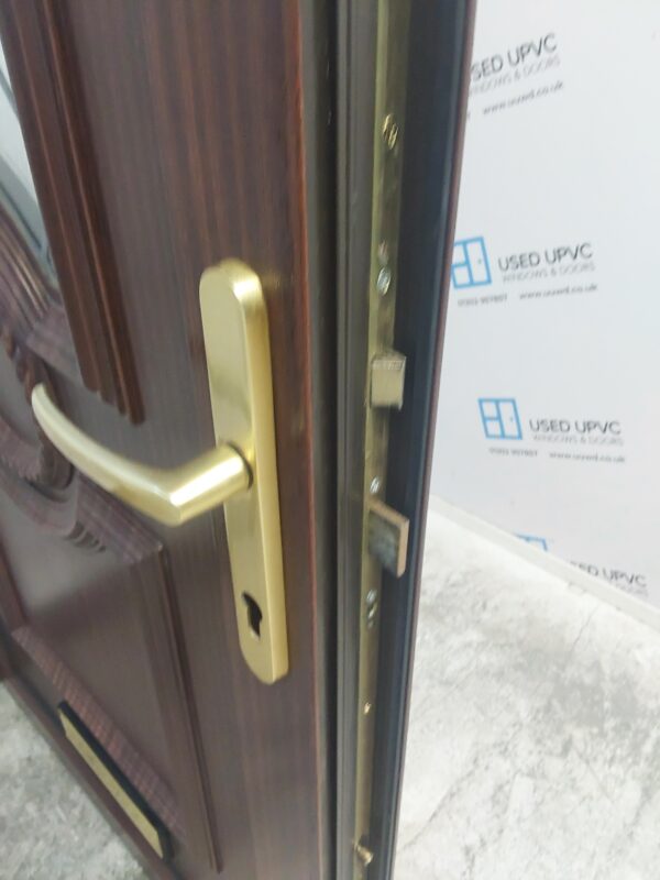 Used Woodgrain Upvc Front Door 950mm x 2060mm 0604 - Image 7