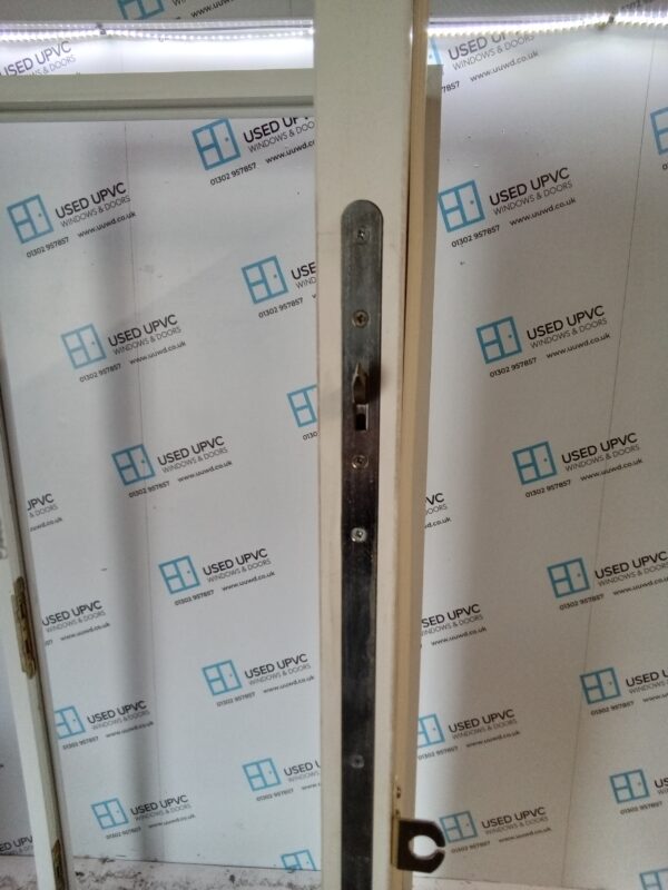 Used White Composite Front Door 925mm x 2065mm C10D37 - Image 6