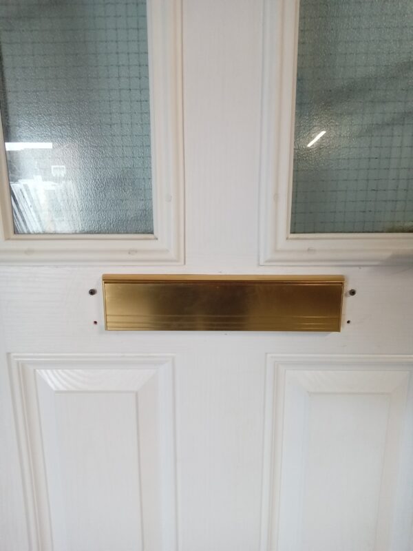 Used White Composite Front Door 910mm x 2065mm C10D39 - Image 3