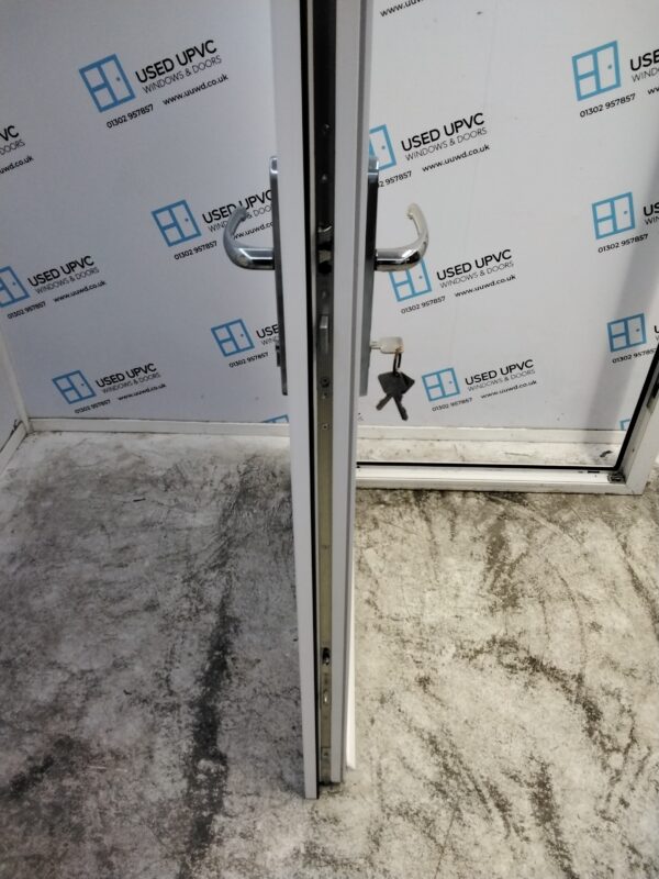 Used White Upvc Front Door 900mm x 2065mm (Reduce To 885mm x 2065mm) 0625 - Image 5