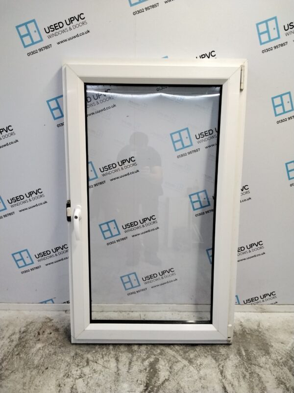 Used White Upvc Tilt And Turn Window 800mm x 1335mm LW0058 - Image 2