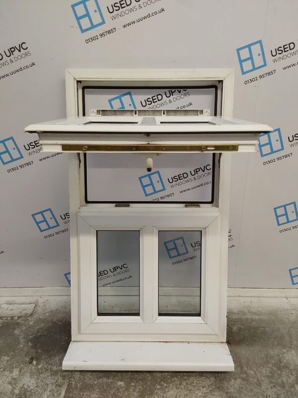 Used White Upvc Window 595mm x 1040mm W0302 - Image 3