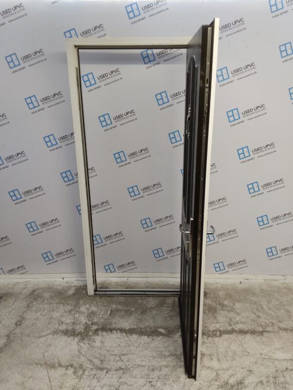 Used Black Composite Front Door 890mm x 2060mm 0318 - Image 3