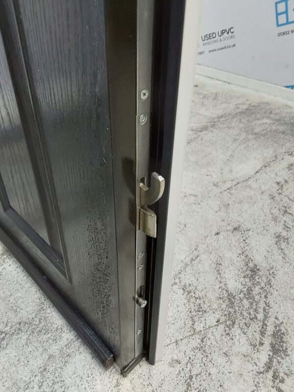 Used Black Composite Front Door 890mm x 2060mm 0318 - Image 6