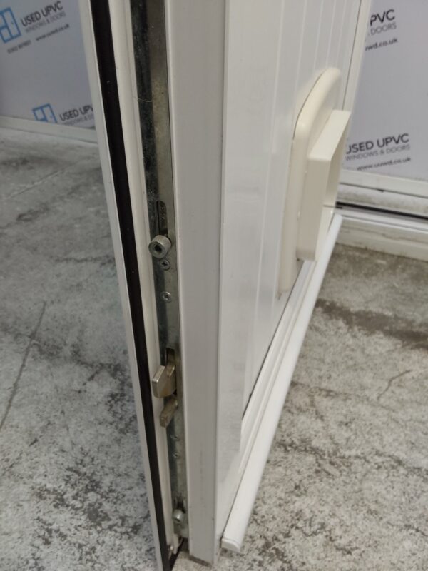 Used White Upvc Back Door 930mm x 2100mm (reduce to 900mm) C3D010 - Image 8