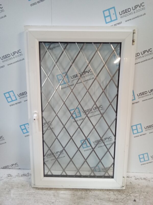 Used White Upvc Tilt And Turn Window 835mm x 1340mm C5032 - Image 4