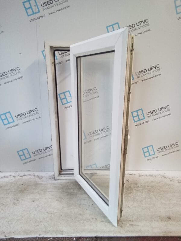 Used White Upvc Window 560mm x 1010mm W0202 - Image 2