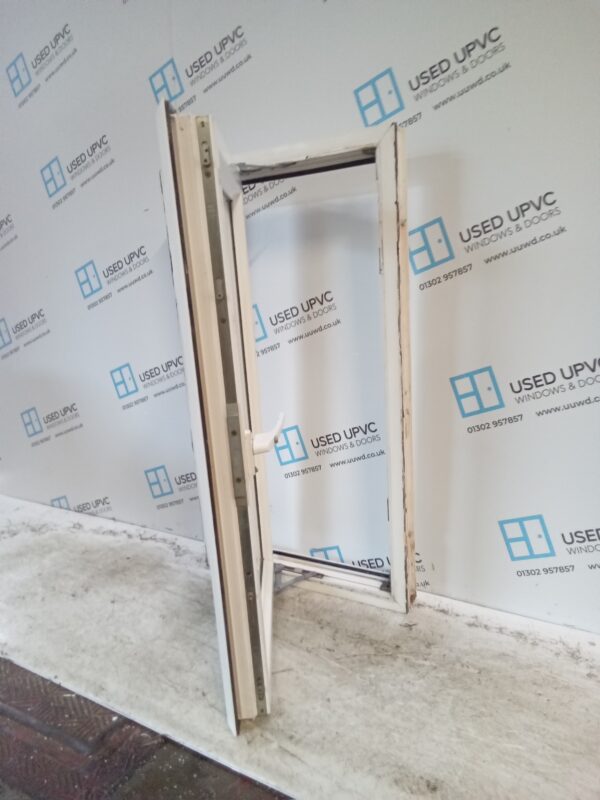 Used White Upvc Window 560mm x 1010mm W0202 - Image 3