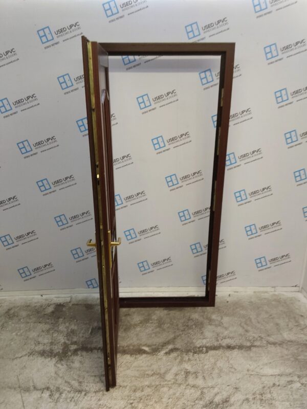 Used Woodgrain Upvc Front Door 890mm x 2025mm C3D007 - Image 3