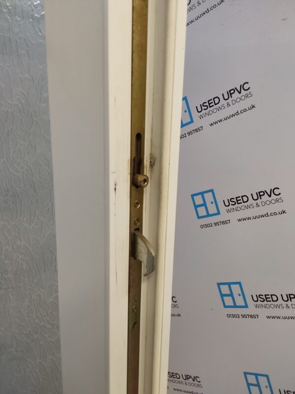 Used White Upvc Back Door 925mm x 2095mm (reduce to 910mm) C3D021 - Image 4