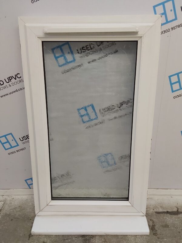 Used White Upvc Window 615mm x 1050mm W0235
