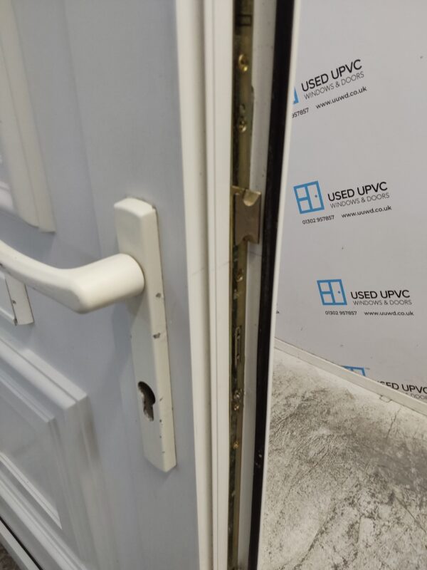 Used White Upvc Front Door 915mm x 2050mm 0256 - Image 5