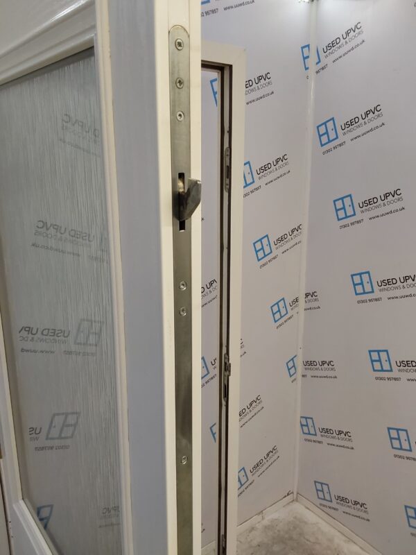 Used White Composite Back Door 875mm x 2085mm 0285 - Image 4