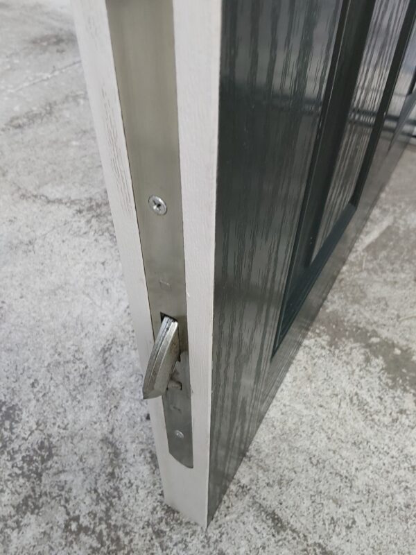 Used Green Composite Front Door 890mm x 1990mm 0828 - Image 7