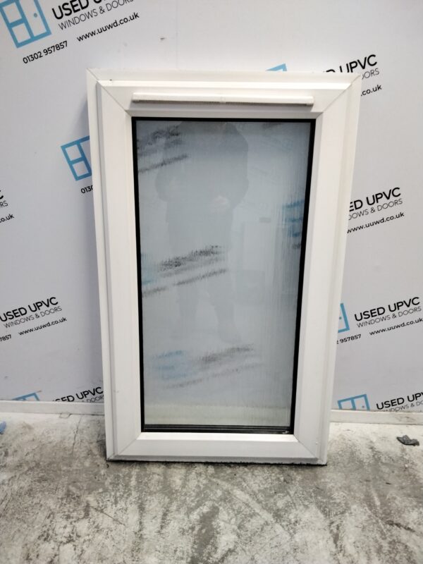 Used White Upvc Window 620mm x 1020mm W0227