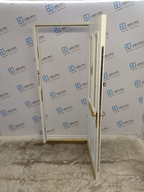 Used White Composite Front Door 905mm x 2055mm 0771 - Image 3