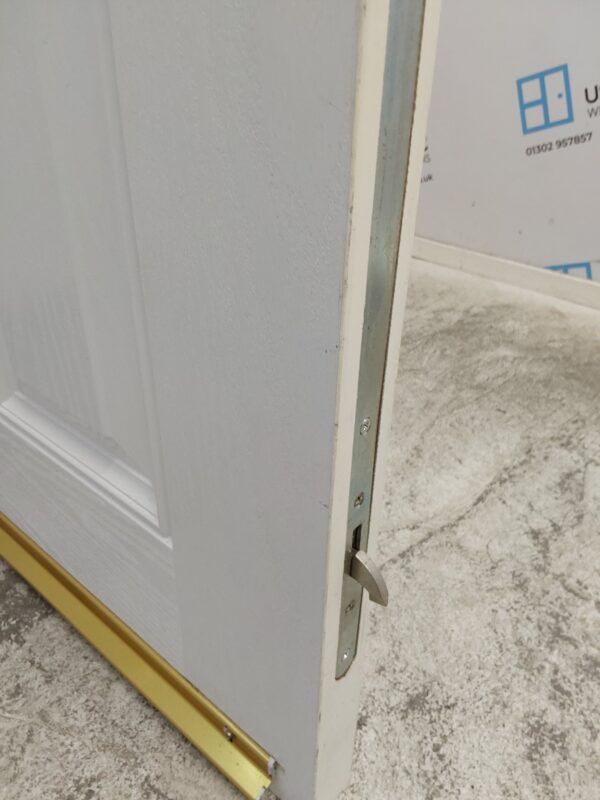 Used White Composite Front Door 905mm x 2055mm 0771 - Image 6