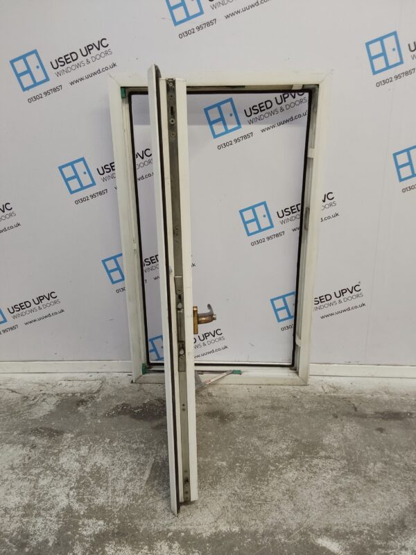 Used White Upvc Window 620mm x 1000mm W0121 - Image 3