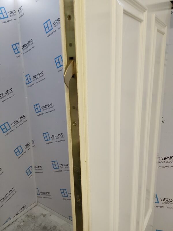 Used White Composite Back Door 895mm x 2070mm 0147 - Image 6