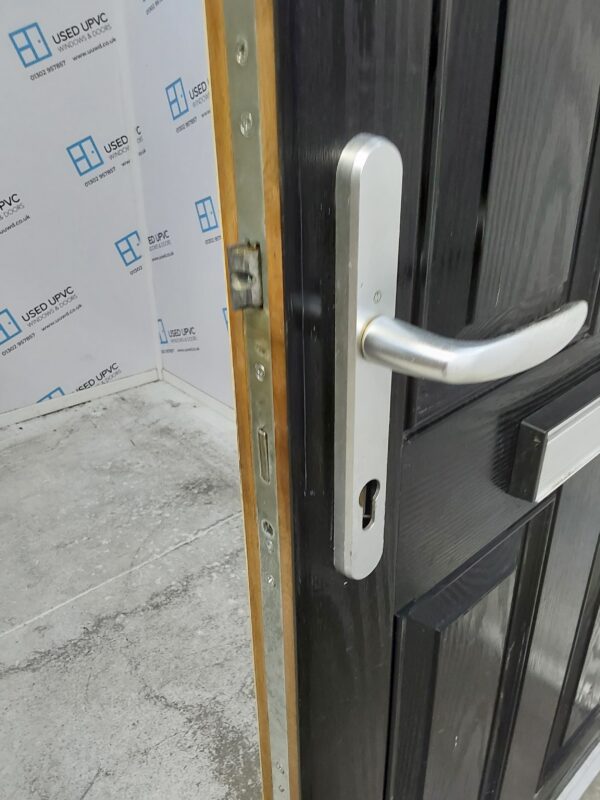 Used Black Composite Front Door 840mm x 1990mm 0275 - Image 7