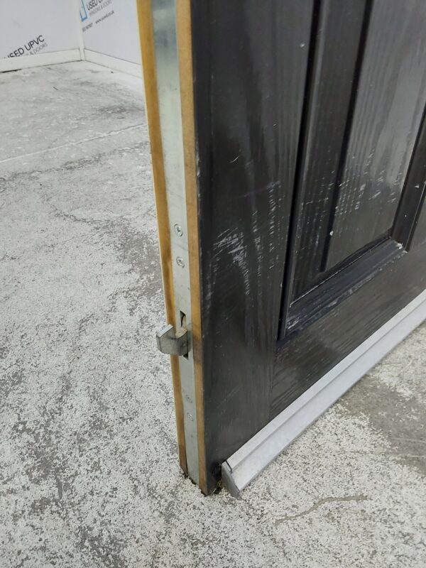 Used Black Composite Front Door 840mm x 1990mm 0275 - Image 8