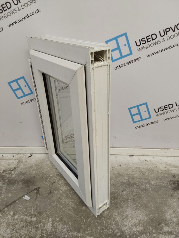 Used White Upvc Window 635mm x 435mm W0202 - Image 4