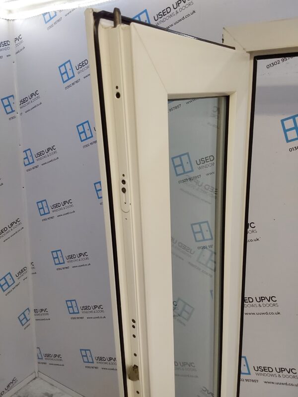 Used White Upvc French Doors 1135mm x 2060mm EA17 - Image 5