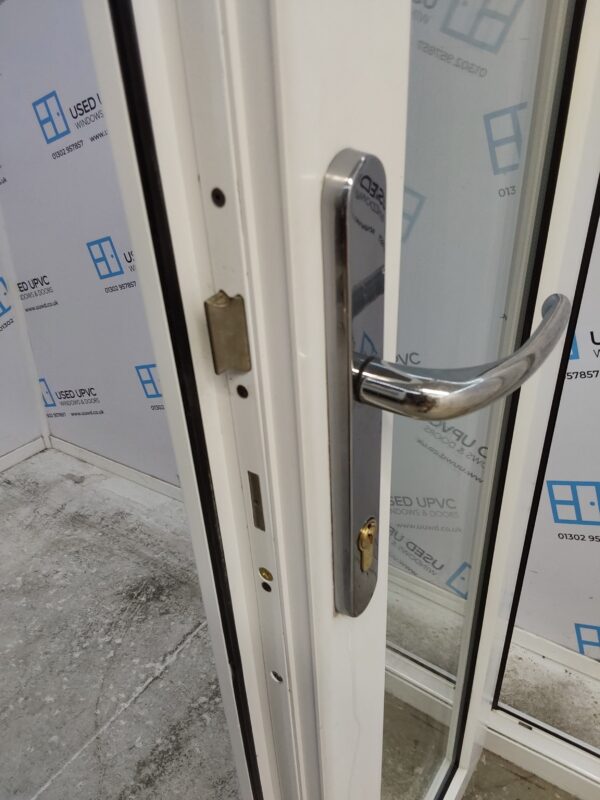 Used White Upvc French Doors 1135mm x 2060mm EA17 - Image 6