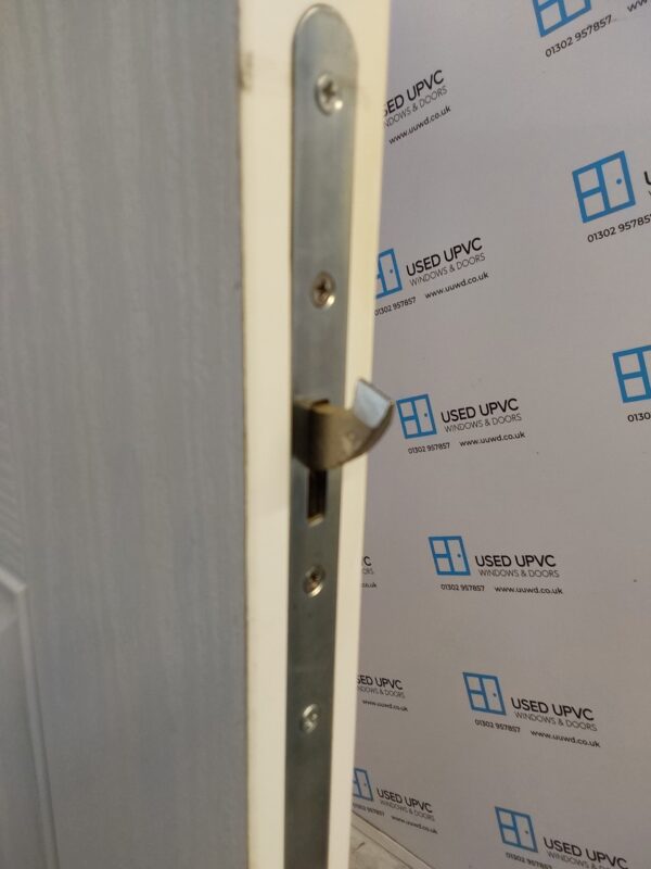 Used White Composite Front Door 900mm x 2065mm 0494 - Image 5