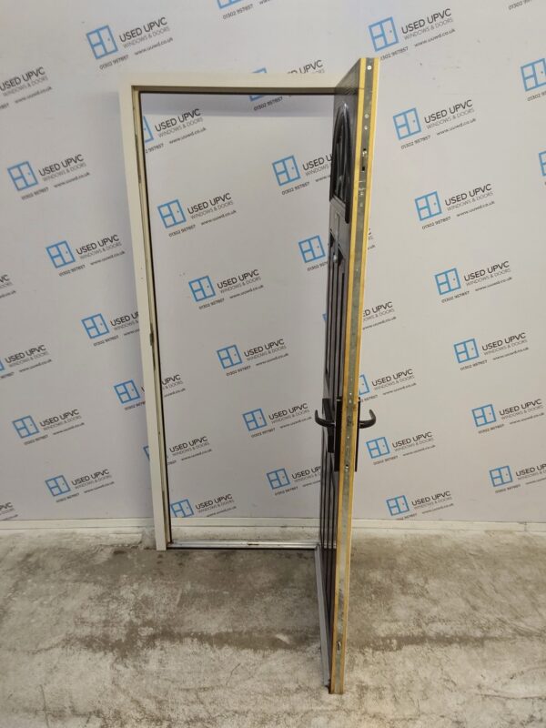Used Black Composite Front Door 840mm x 1985mm 0450 - Image 3