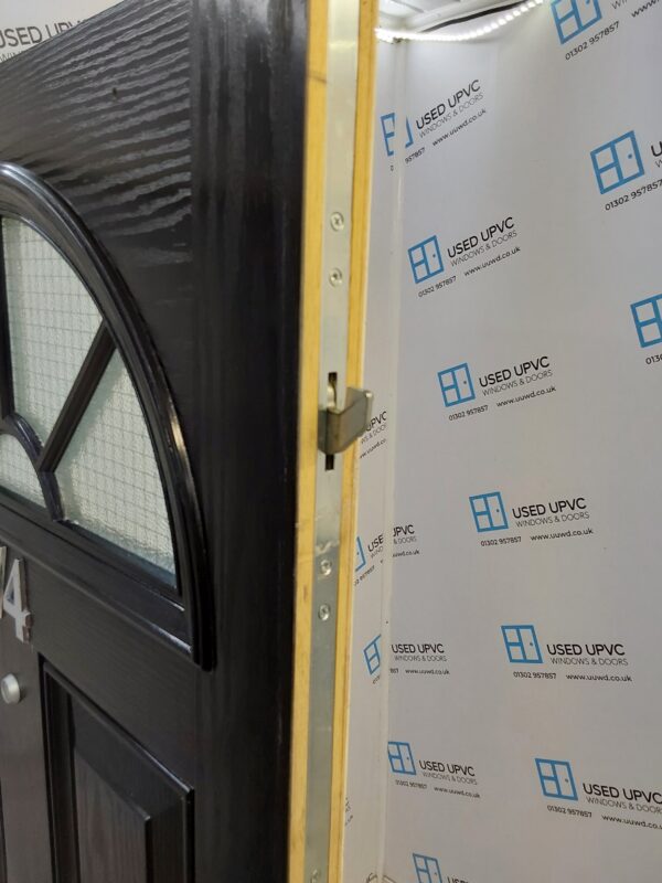 Used Black Composite Front Door 840mm x 1985mm 0450 - Image 7