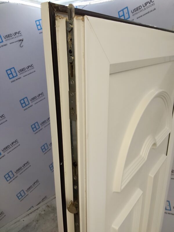 Used White Upvc Front Door 930mm x 2085mm (reduce to 910mm) 0436 - Image 5