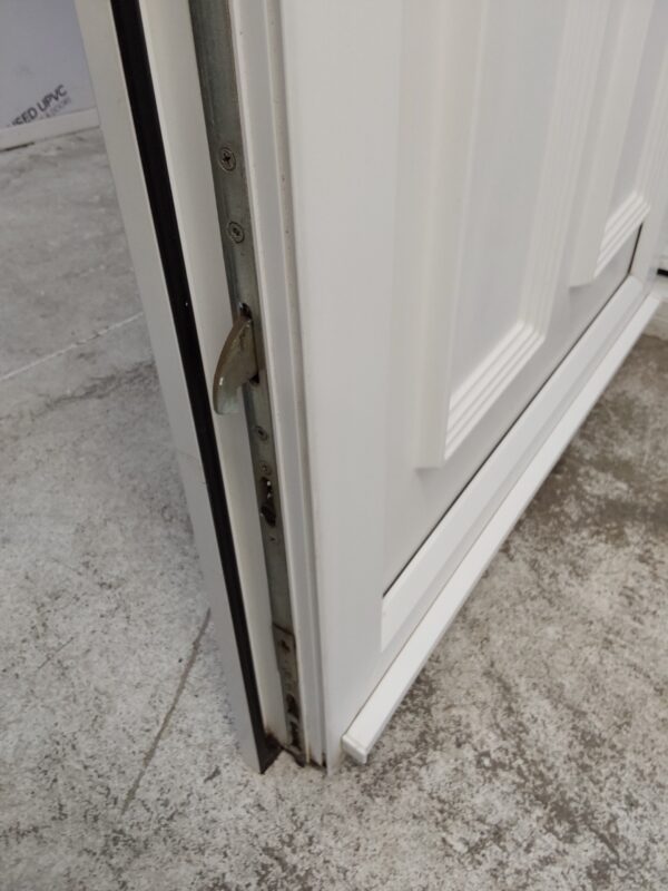 Used White Upvc Front Door 930mm x 2085mm (reduce to 910mm) 0436 - Image 7