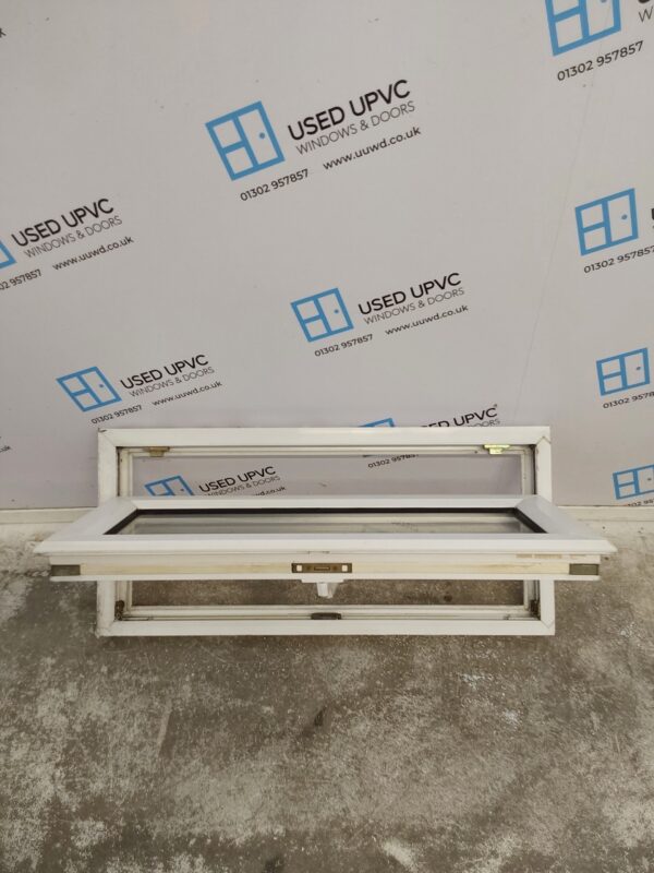 Used White Upvc Window 915mm x 415mm W0193 - Image 3