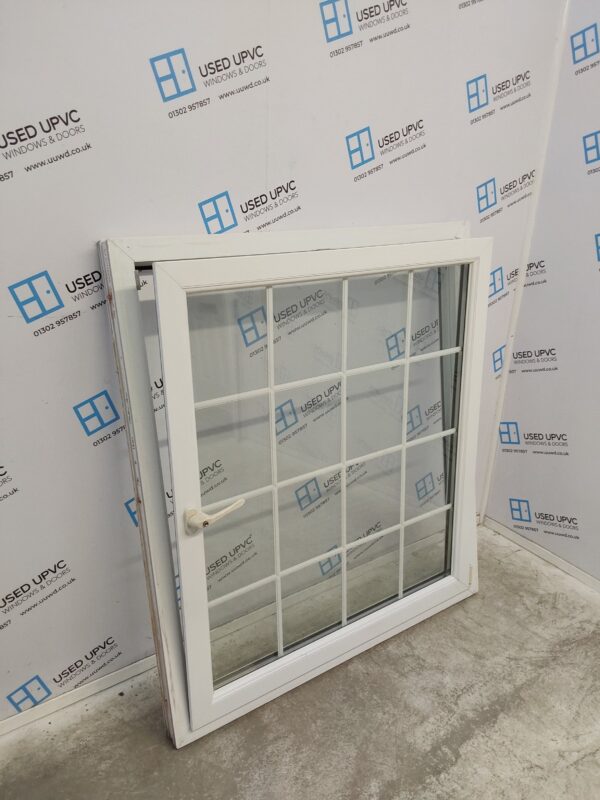 Used White Upvc Tilt And Turn Window 1220mm x 1335mm (reduce to 1195mm) LW0027 - Image 3