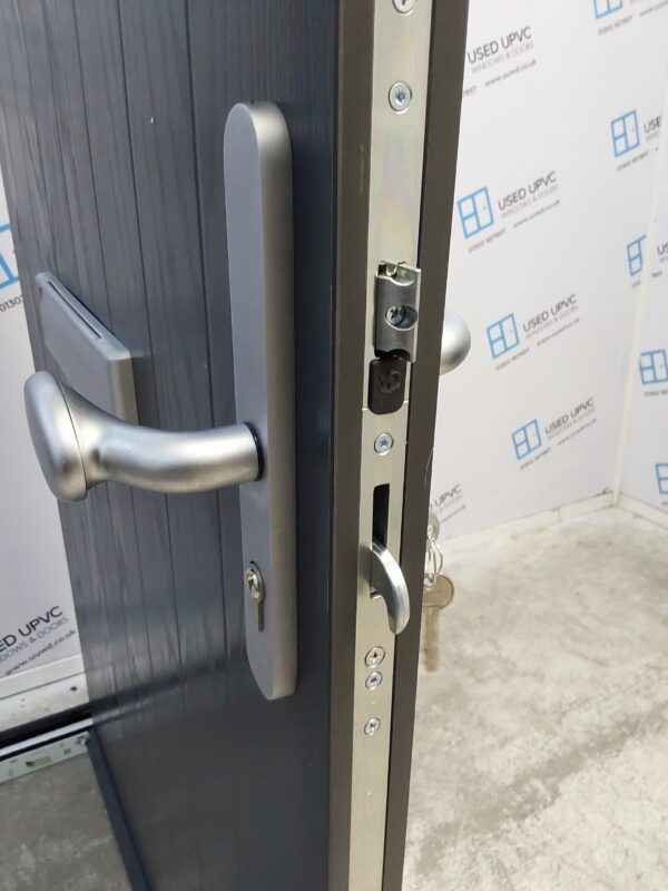 Brand New Anthracite Grey Composite Front Door 975mm x 2070mm ND66 - Image 5