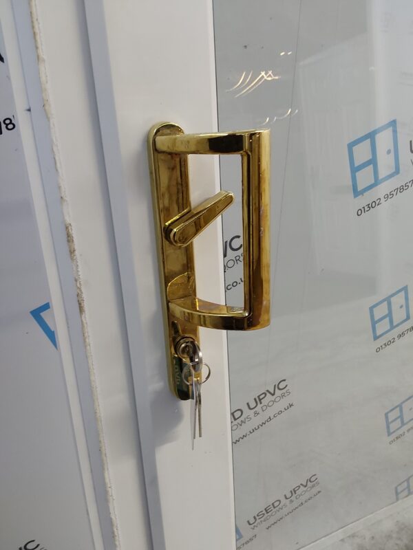 Used White Upvc Sliding Patio Doors 2480mm x 2030mm EA22 - Image 4