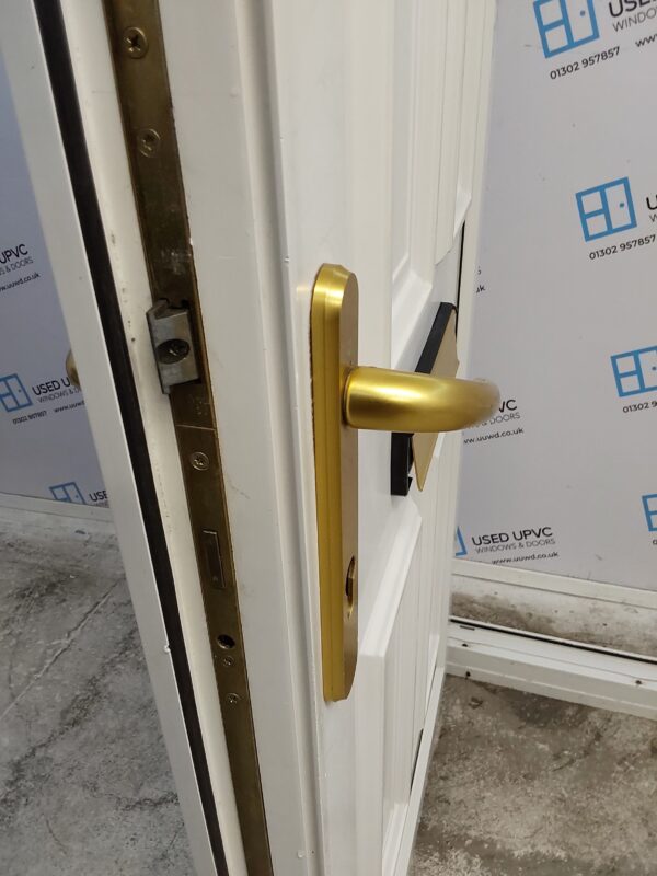 Used White Upvc Front Door 890mm x 2110mm (reduce to 2090mm) 0040 - Image 5