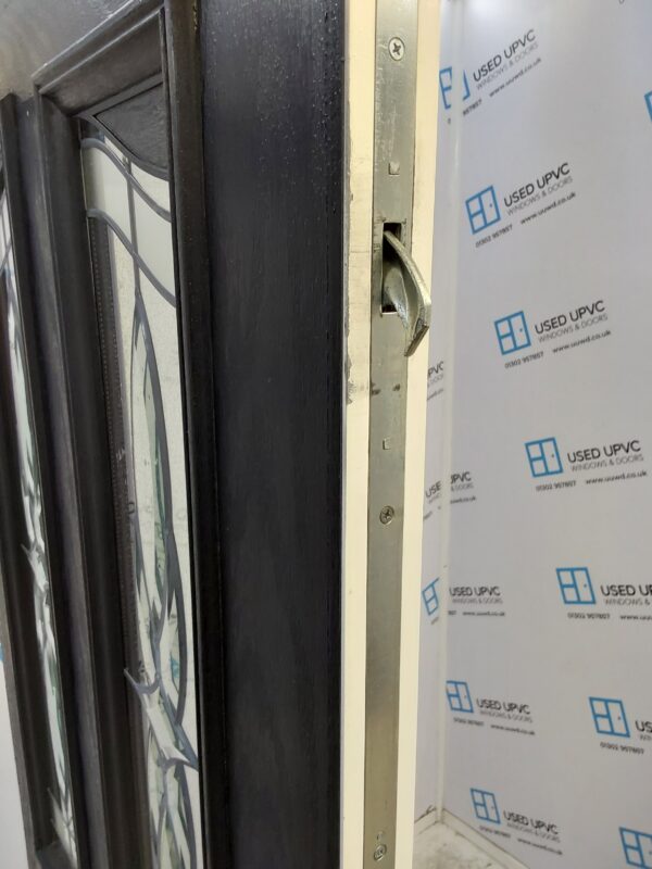 Used Black Composite Front Door 940mm x 2000mm 0094 - Image 4