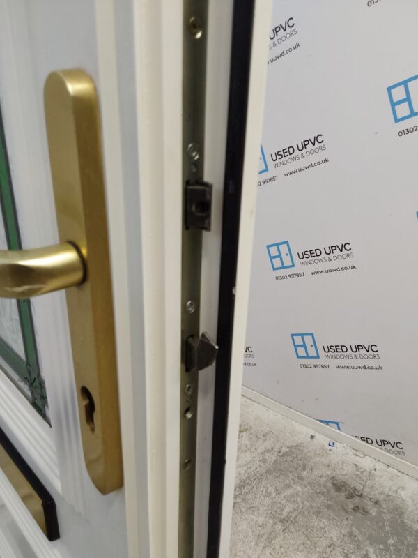 Used White Upvc Front Door 875mm x 2130mm (reduce to 860mm) 0029 - Image 6