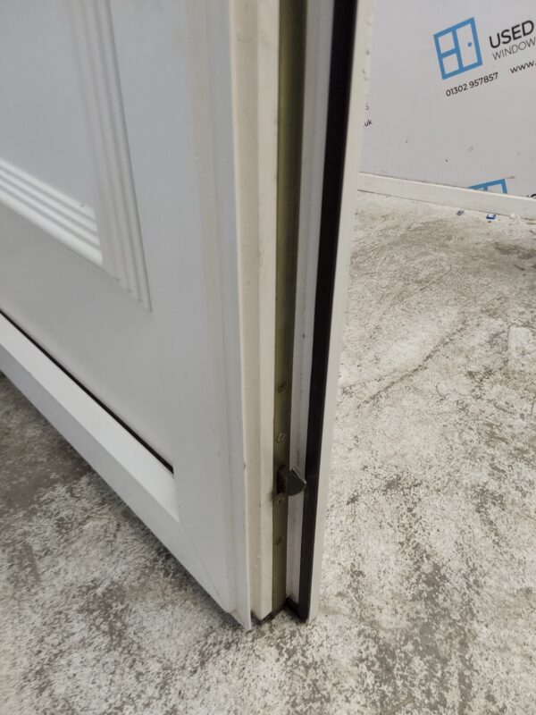 Used White Upvc Front Door 875mm x 2130mm (reduce to 860mm) 0029 - Image 7