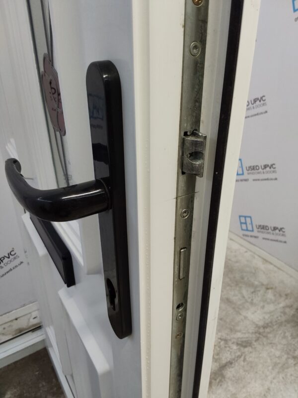Used White Upvc Front Door 910mm x 2065mm (reduce to 890mm) 0011 - Image 5