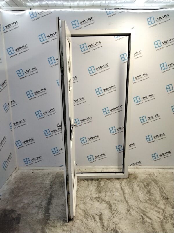 Used White Upvc Front Door 890mm x 2060mm (Reduce To 875mm x 2060mm) 0261 - Image 3