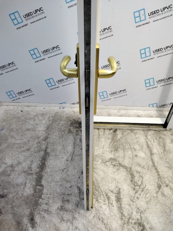 Used White Composite Front Door 900mm x 2100mm 0290 - Image 5