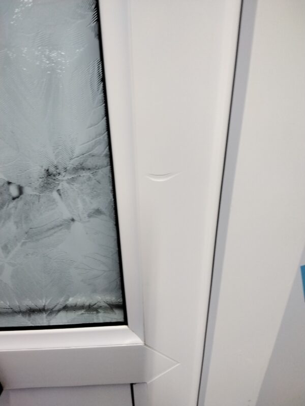 Used White Upvc Outward Opening Front Door 865mm x 2070mm 0332 - Image 6