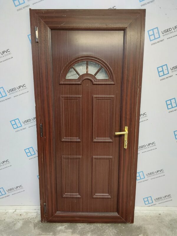 Used Woodgrain Upvc Back Door 960mm x 2025mm (reduce to 930mm) 0141 - Image 2