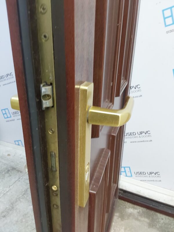 Used Woodgrain Upvc Back Door 960mm x 2025mm (reduce to 930mm) 0141 - Image 5