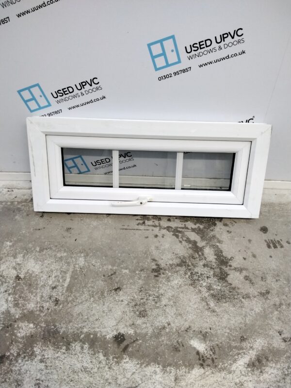 Used White Upvc Window 895mm x 365mm W0238 - Image 2