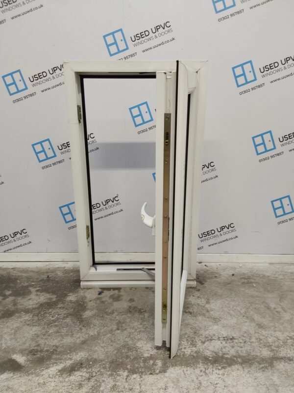 Used White Upvc Window 500mm x 910mm W0226 - Image 3